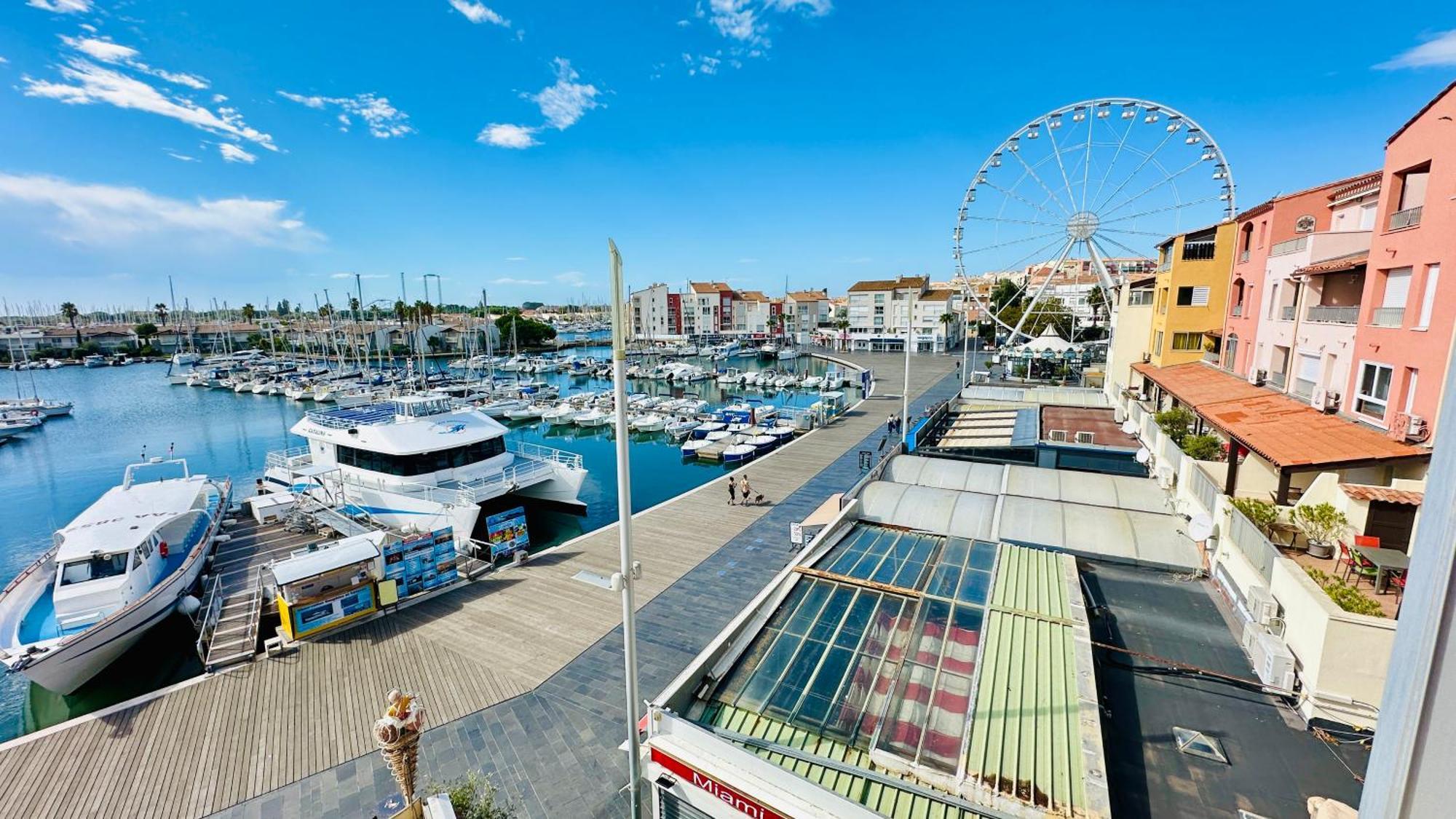 Studio Face Au Port Agde Esterno foto